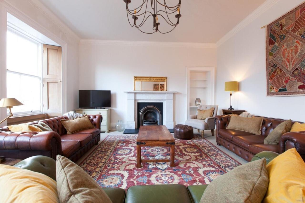 Traditional Luxury Sleeps 10 * Edinburgh