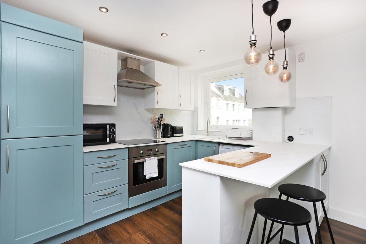 Joivy Contemporary Royal Mile With Balcony *