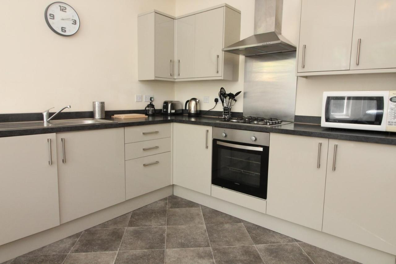 Two Bedroom Victorian With Free Parking Appartement