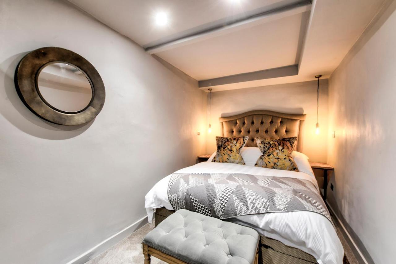 Scotland St - Stylish In Famous Edinburgh's New Town Apartment Edinburgh