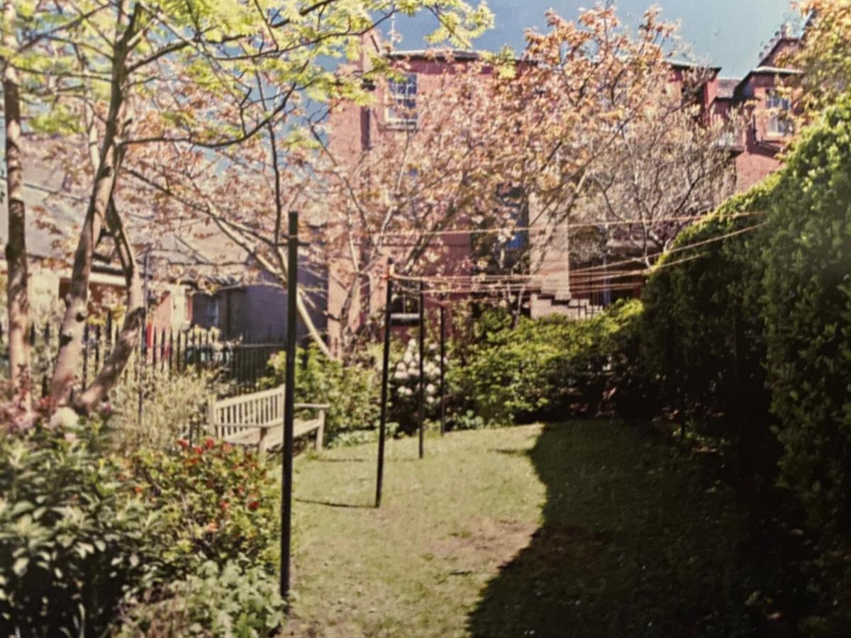 The Cosy Courtyard * Edinburgh
