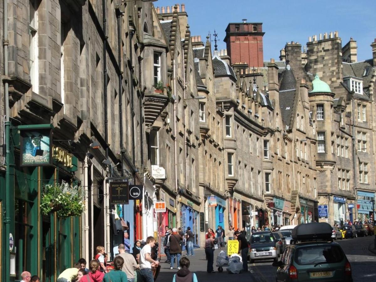 Cozy Beside Castle!!! Apartment Edinburgh