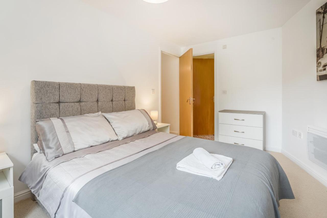 Saughton With Views Of Water Of Leith * Edinburgh