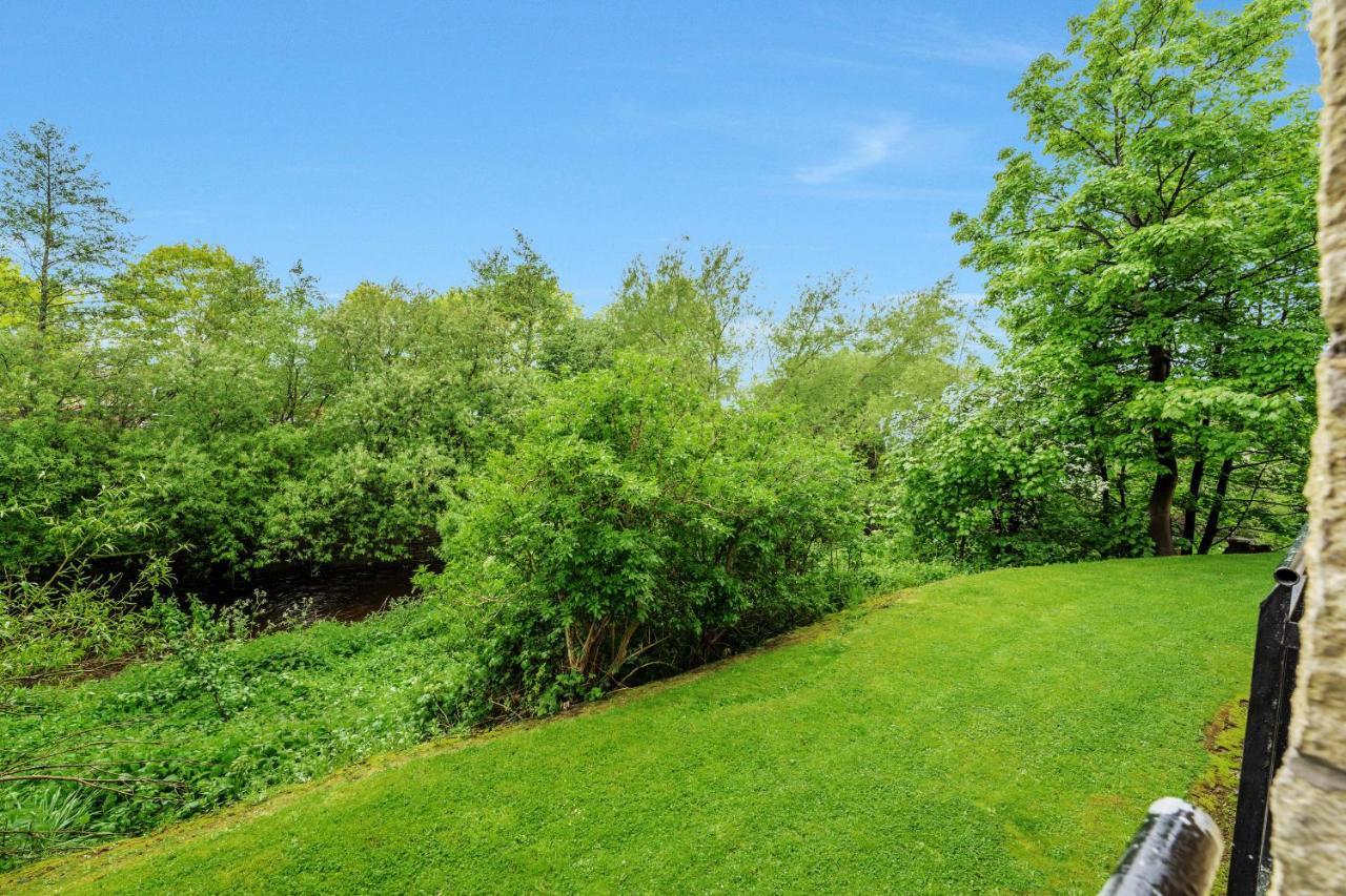 Saughton With Views Of Water Of Leith Édimbourg