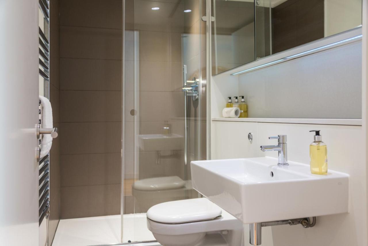Quartermile Luxury Apartment *