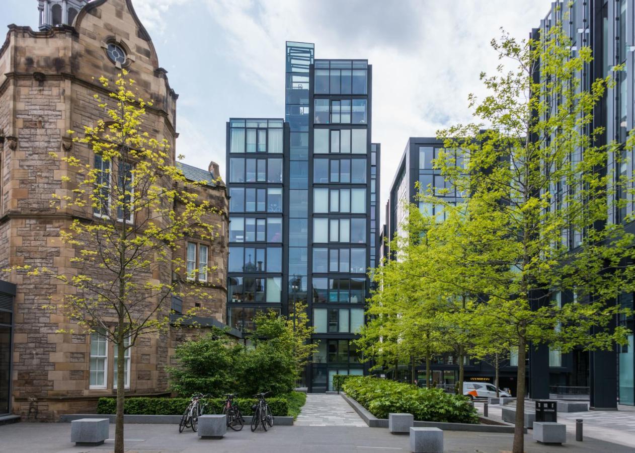 Quartermile Luxury *