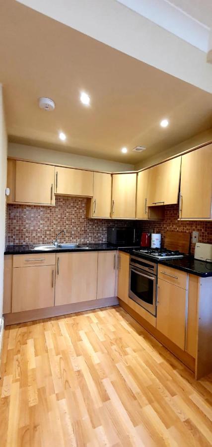 Cosy And Modern In * EDI