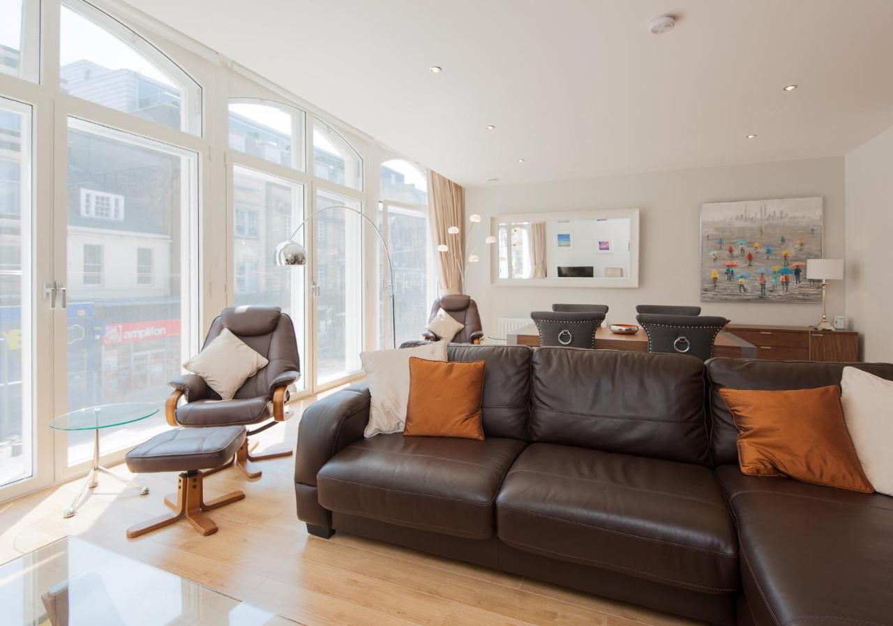 Shandwick - Centre - Sleeps 2 Apartment *