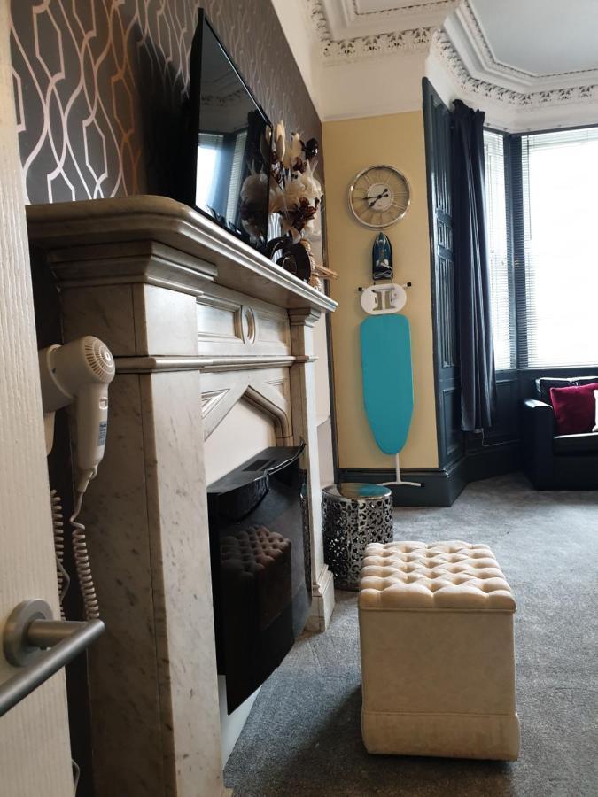 Dundee Terrace - Rooms In The City *