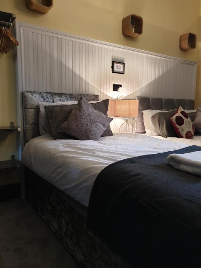 Dundee Terrace - Rooms In The City Gasthof EDI