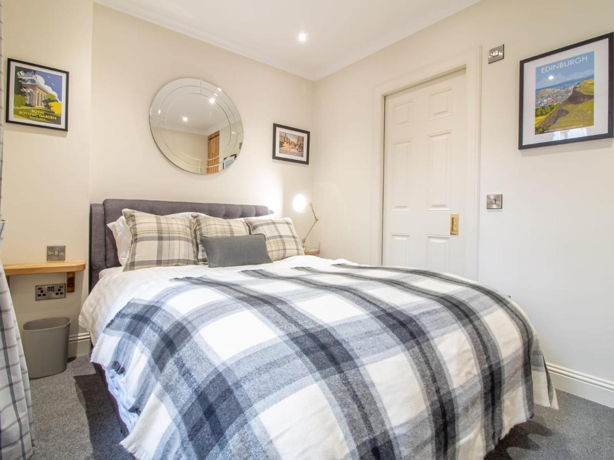 Luxury Royal Mile By The Castle - Sleeps 4 Apartment EDI
