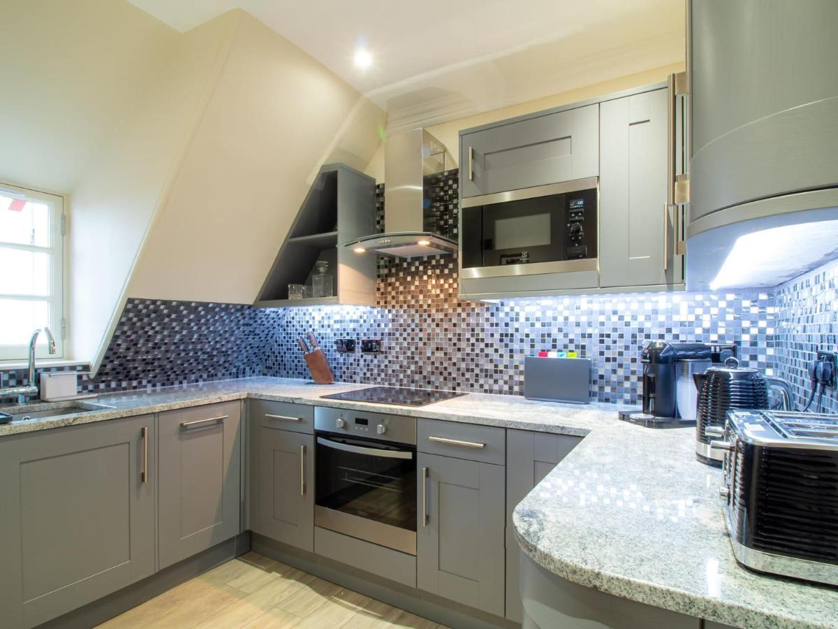 Luxury Royal Mile By The Castle - Sleeps 4 Apartment EDI