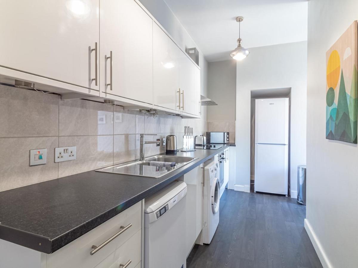 Apartment Pass The Keys Spacious And Homely Flat On The Royal Mile