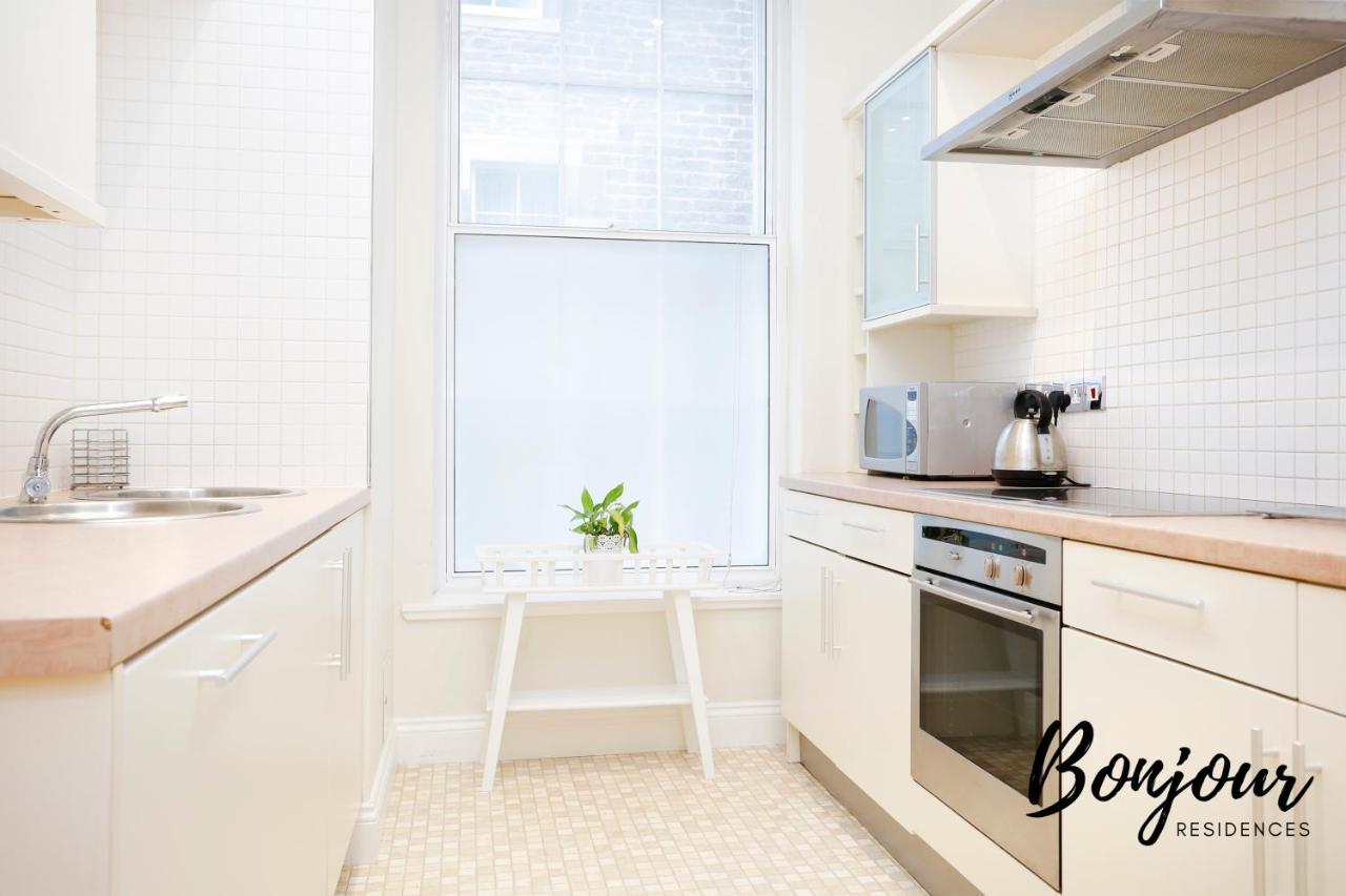 Spacious 2br-2ba, Charlotte Square - Free Parking By Bonjour Residences