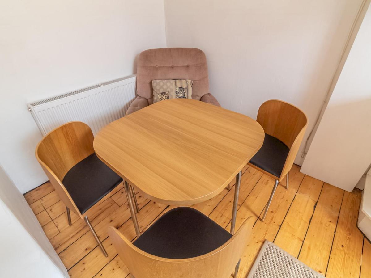 Pass The Keys Homely & Light-filled 1 Bedroom Flat In Chic Area Of Near Centre Apartment Edinburgh