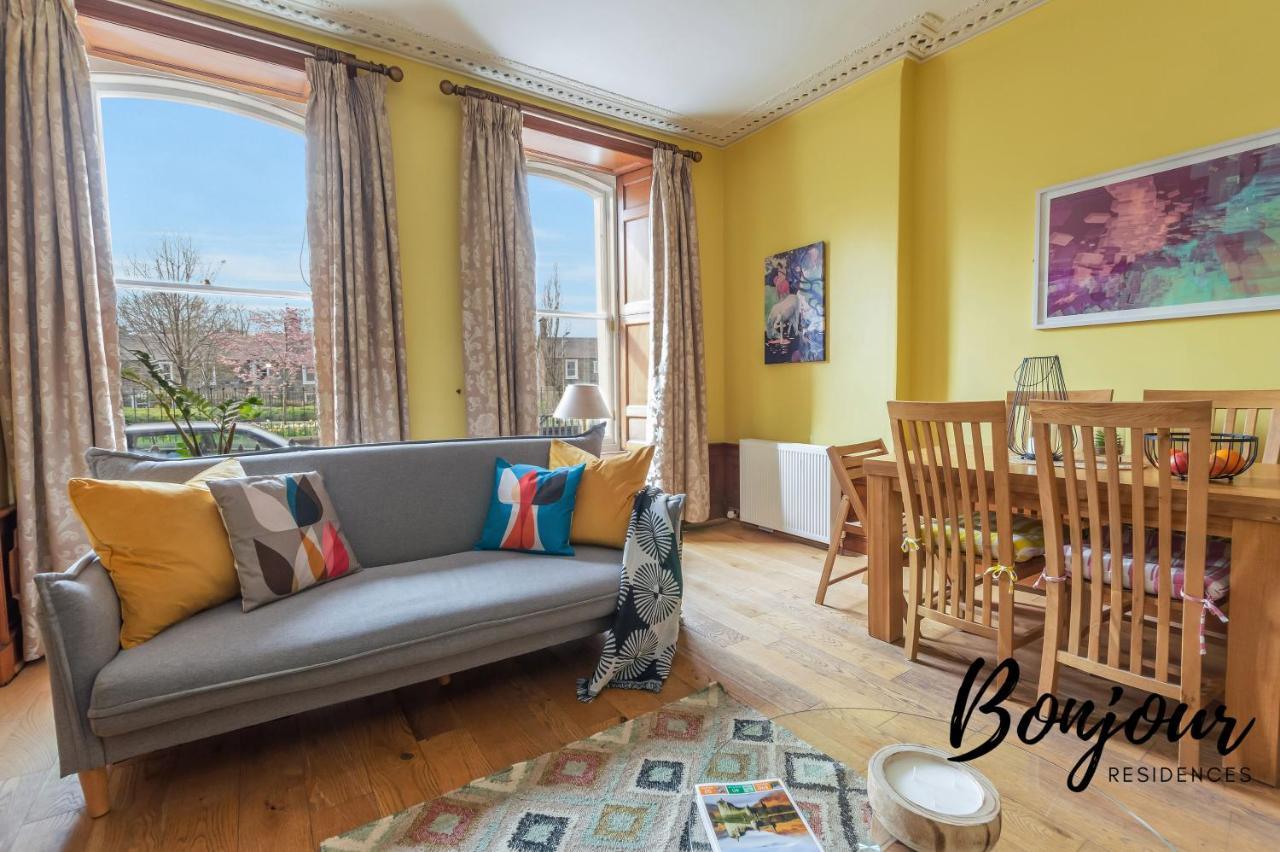 Georgian West End Main Door 2br-1ba, Near Eicc By Bonjour Residences *