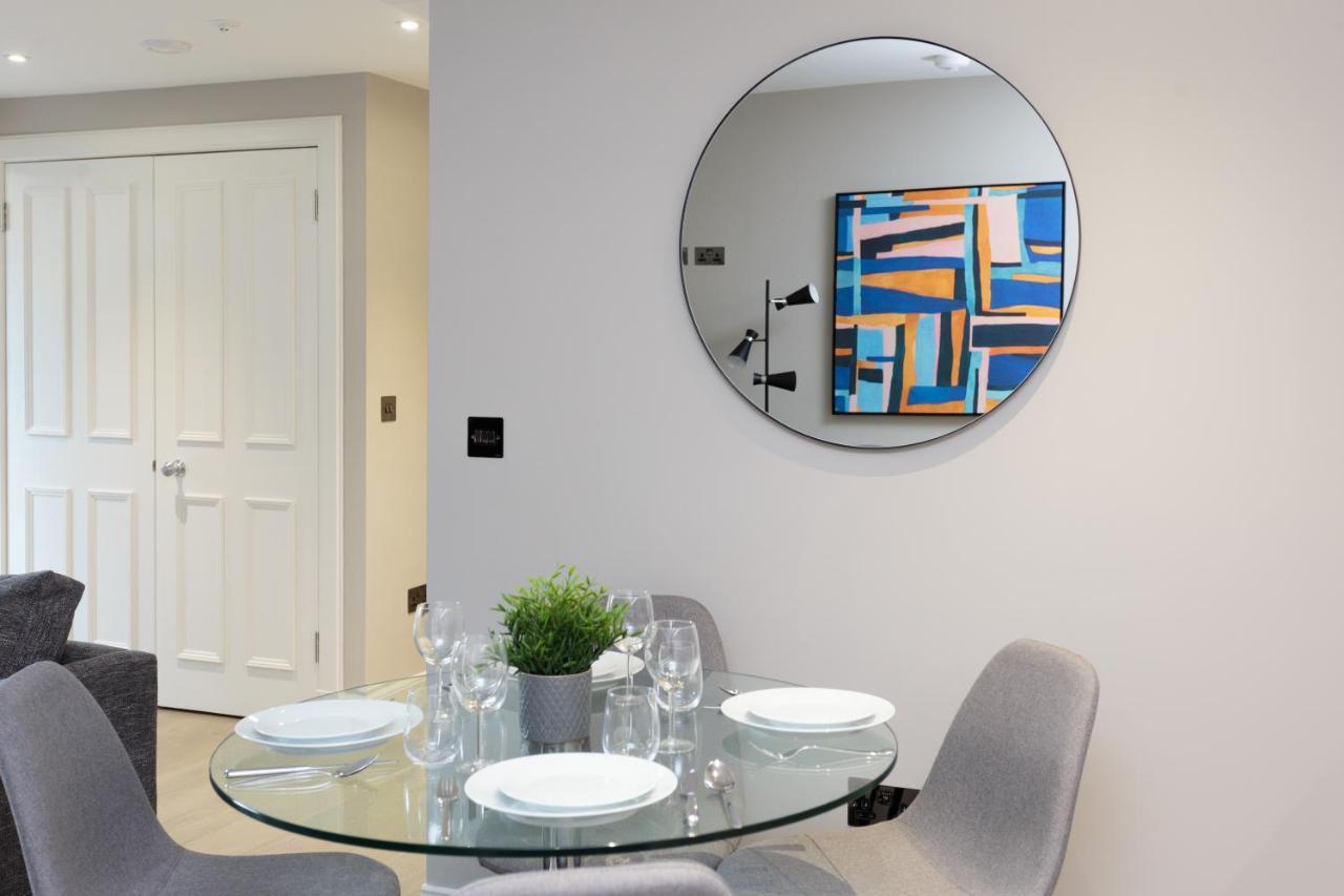 Dragon - Centre 2 Bed Apartment Edinburgh