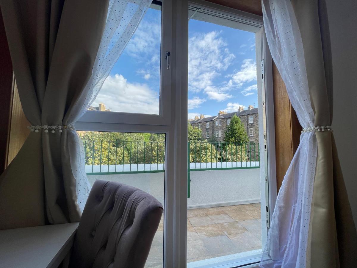 Comfy Balcony 2 Familyroom Appartement Édimbourg