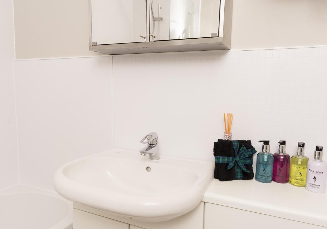 Luxury New Town 1 Bed *