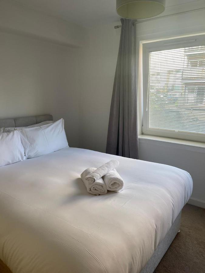Pass The Keys Lovely 2bedroom Flat With Balcony