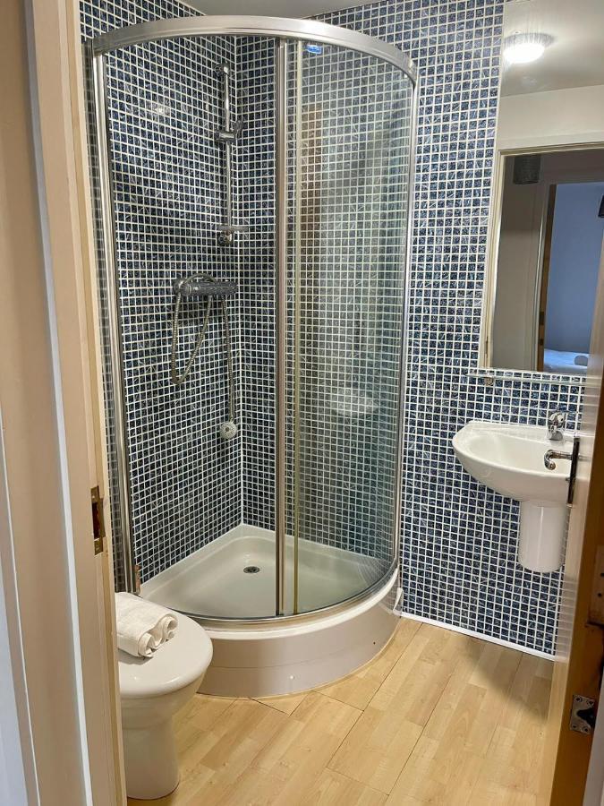 Pass The Keys Lovely 2bedroom Flat With Balcony Edinburgh