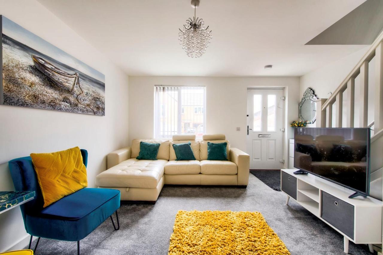 Guestready - Serene 2br W Yard & Parking - Sleeps Up To 6 * EDI