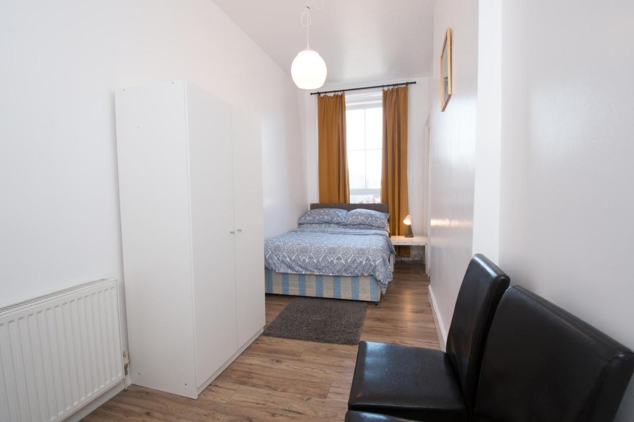Vakantiehuis 7 Bedroom Townhouse *