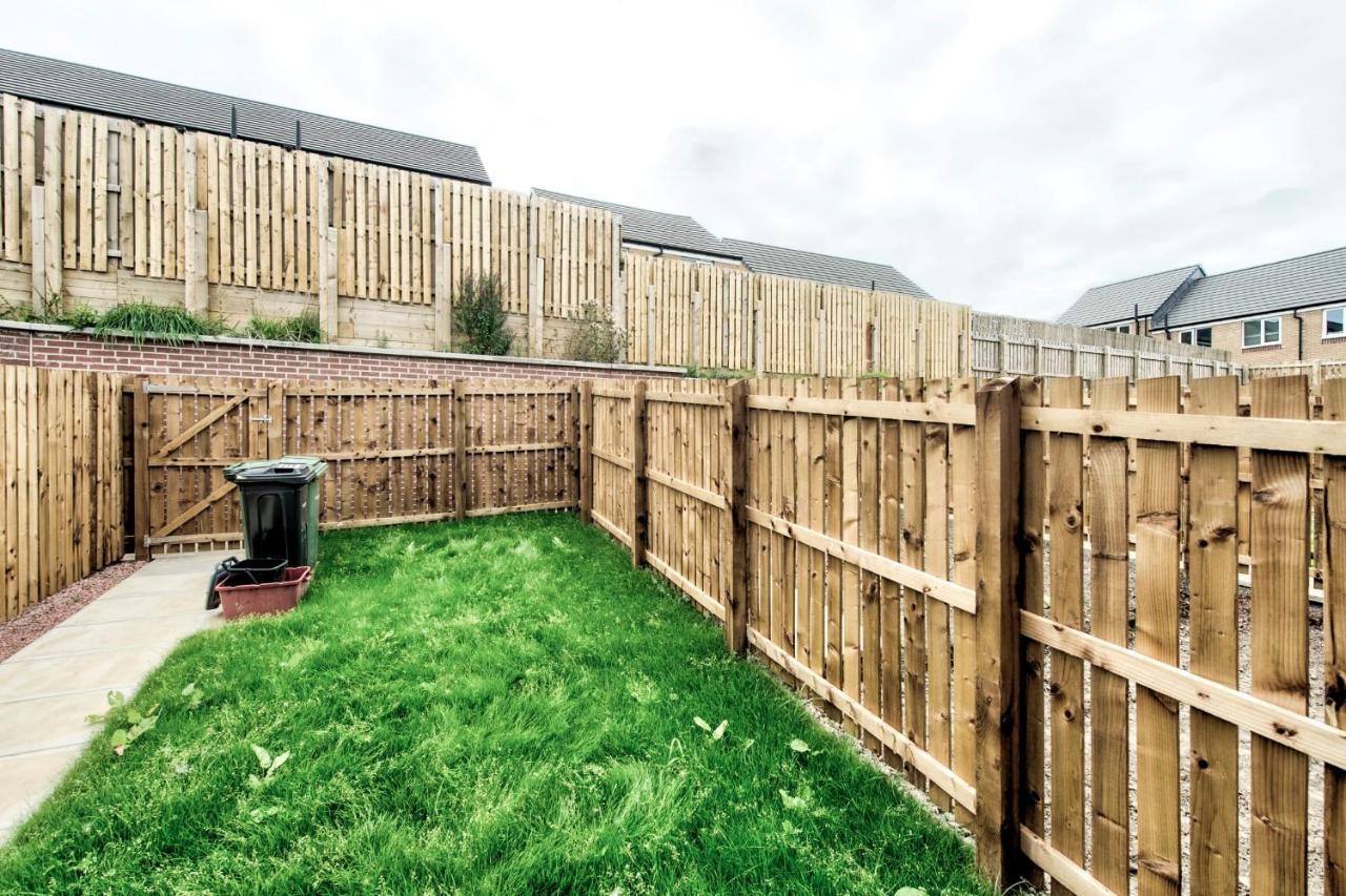 Guestready - Serene 2br W Yard & Parking - Sleeps Up To 6 Vakantiehuis EDI