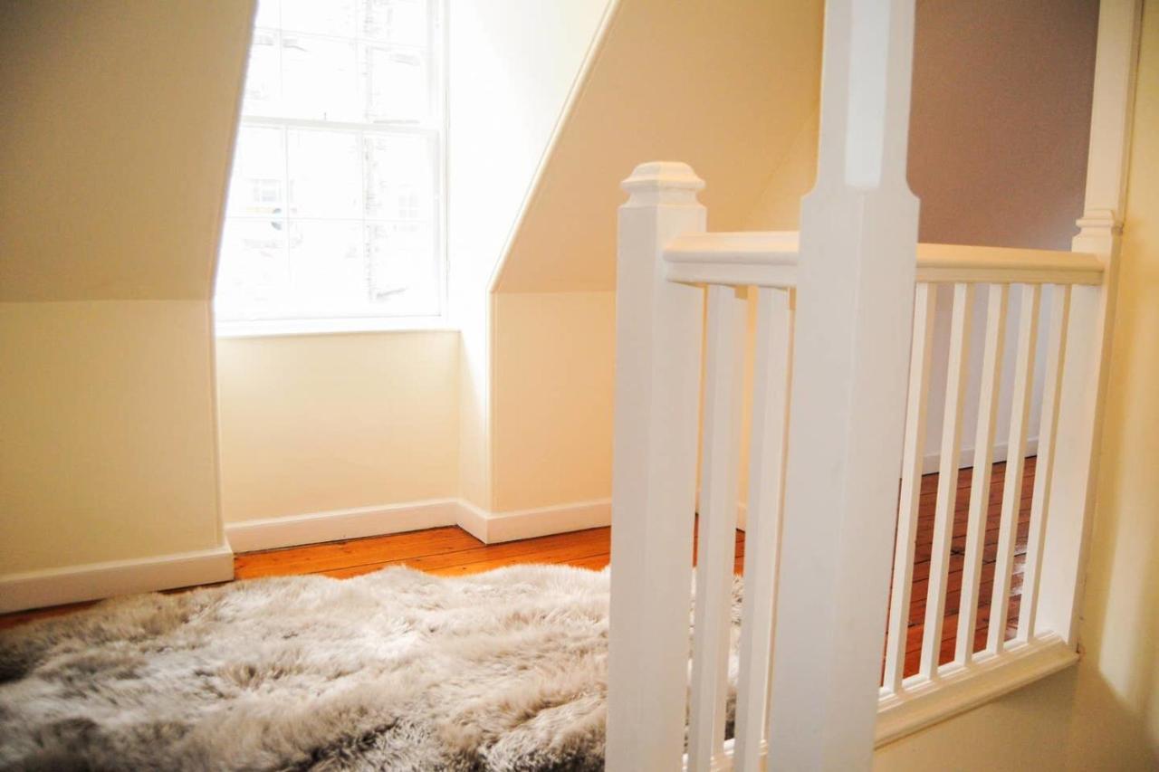 Beautiful Bohemian 2br Flat In The Cowgate *