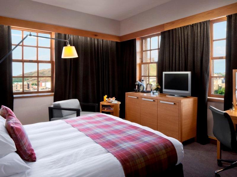 Radisson Blu Hotel, Centre 4* EDI