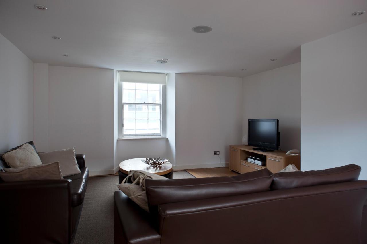 My-canning Street *