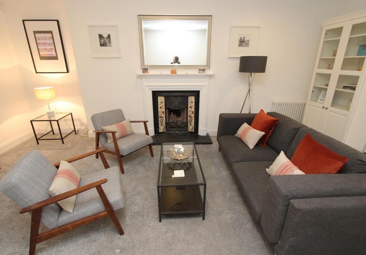 Centre New Town 2 Bedroom Flat * Edinburgh