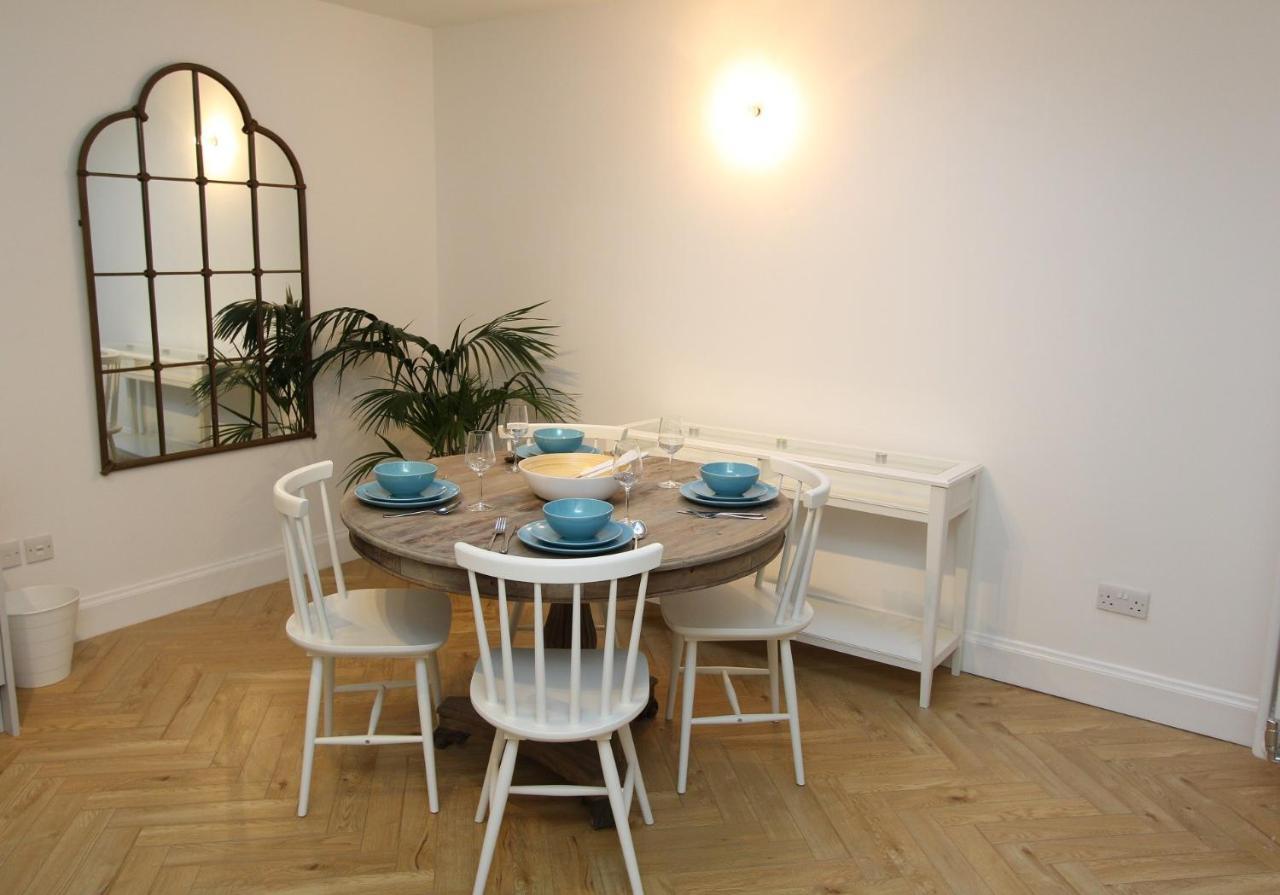 Apartment Centre New Town 2 Bedroom Flat *