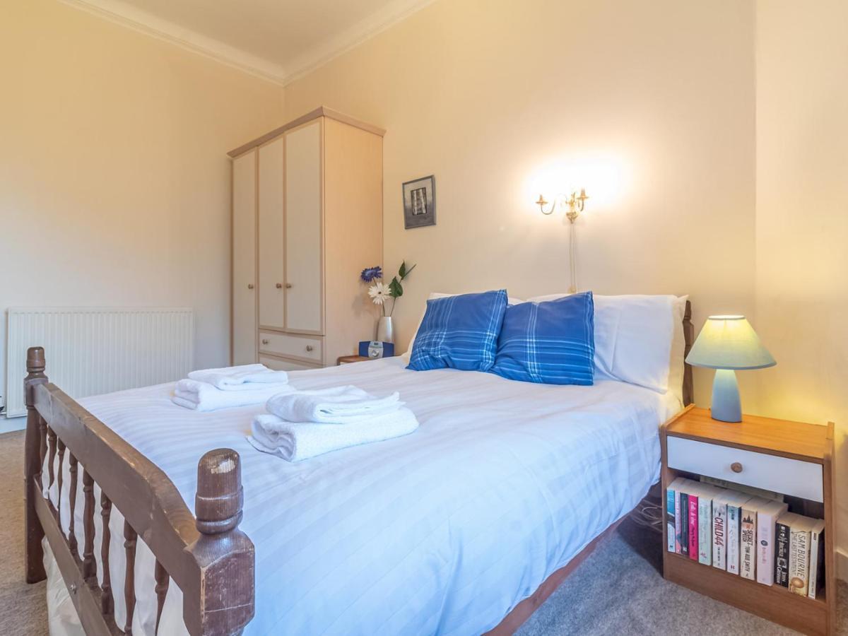 Spacious And Bright Property, In Chic Morningside! Sleeps Up To 6 Guests Apartment Edinburgh