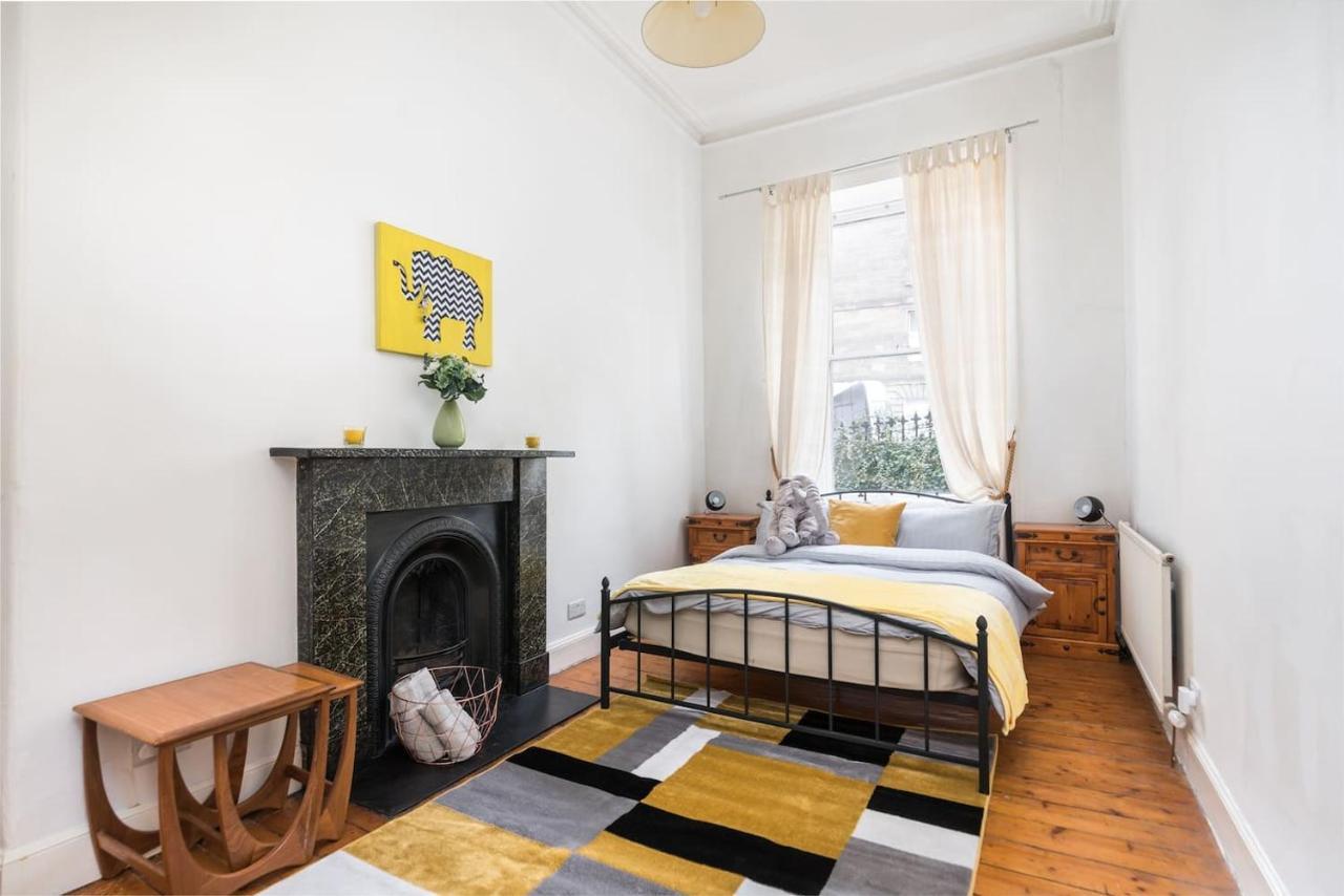 Pass The Keys Chic & Spacious Georgian Apt In Centre - Pets Friendly And Free Parking EDI