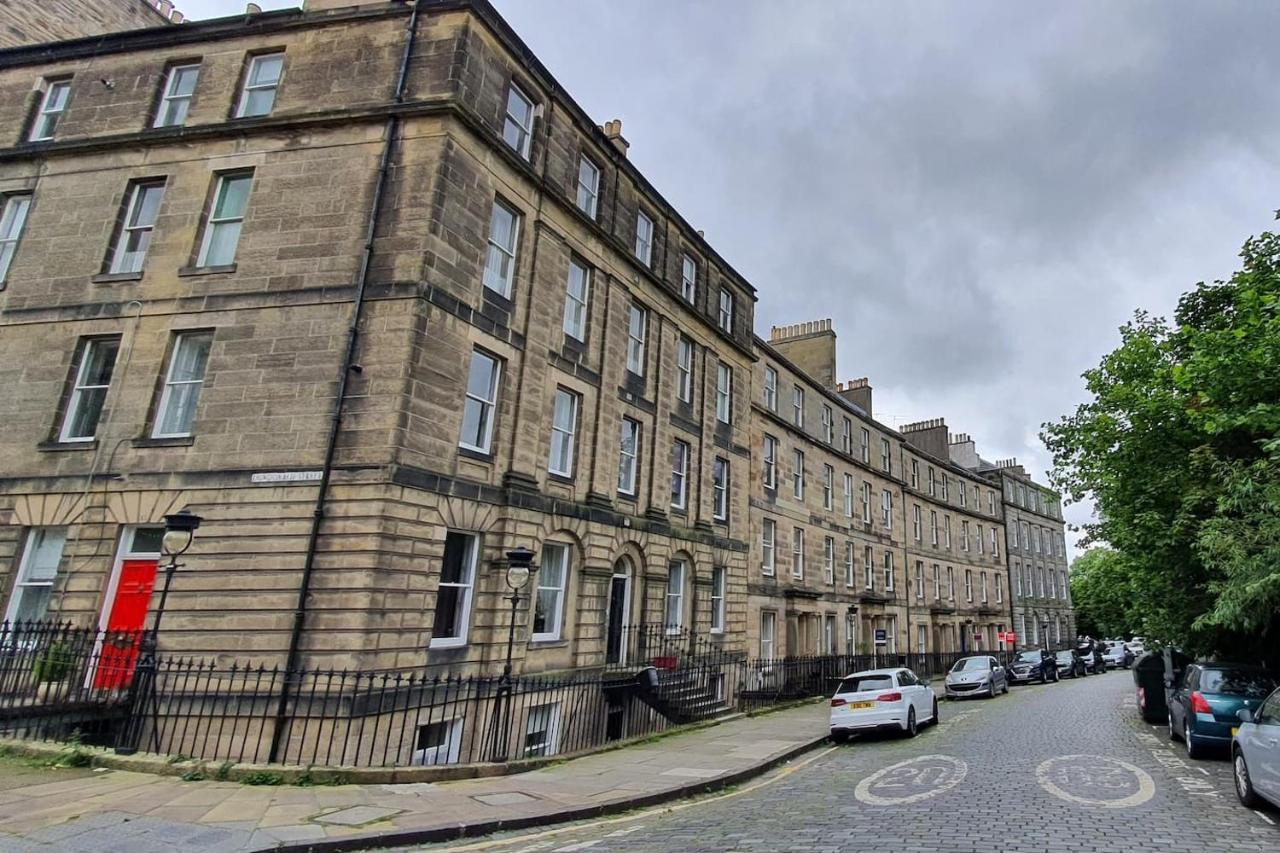 Apartment Pass The Keys Chic & Spacious Georgian Apt In Centre - Pets Friendly And Free Parking