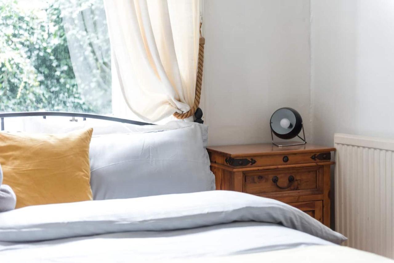 Pass The Keys Chic & Spacious Georgian Apt In Centre - Pets Friendly And Free Parking * EDI