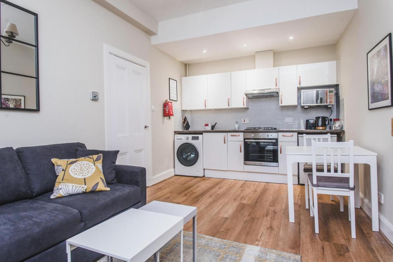 New Sleek 1bd Centre Édimbourg