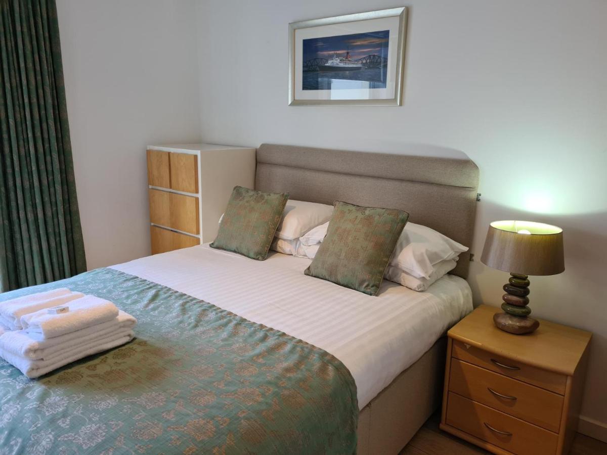 The Park - Holyrood Road With Free Parking Appartement *