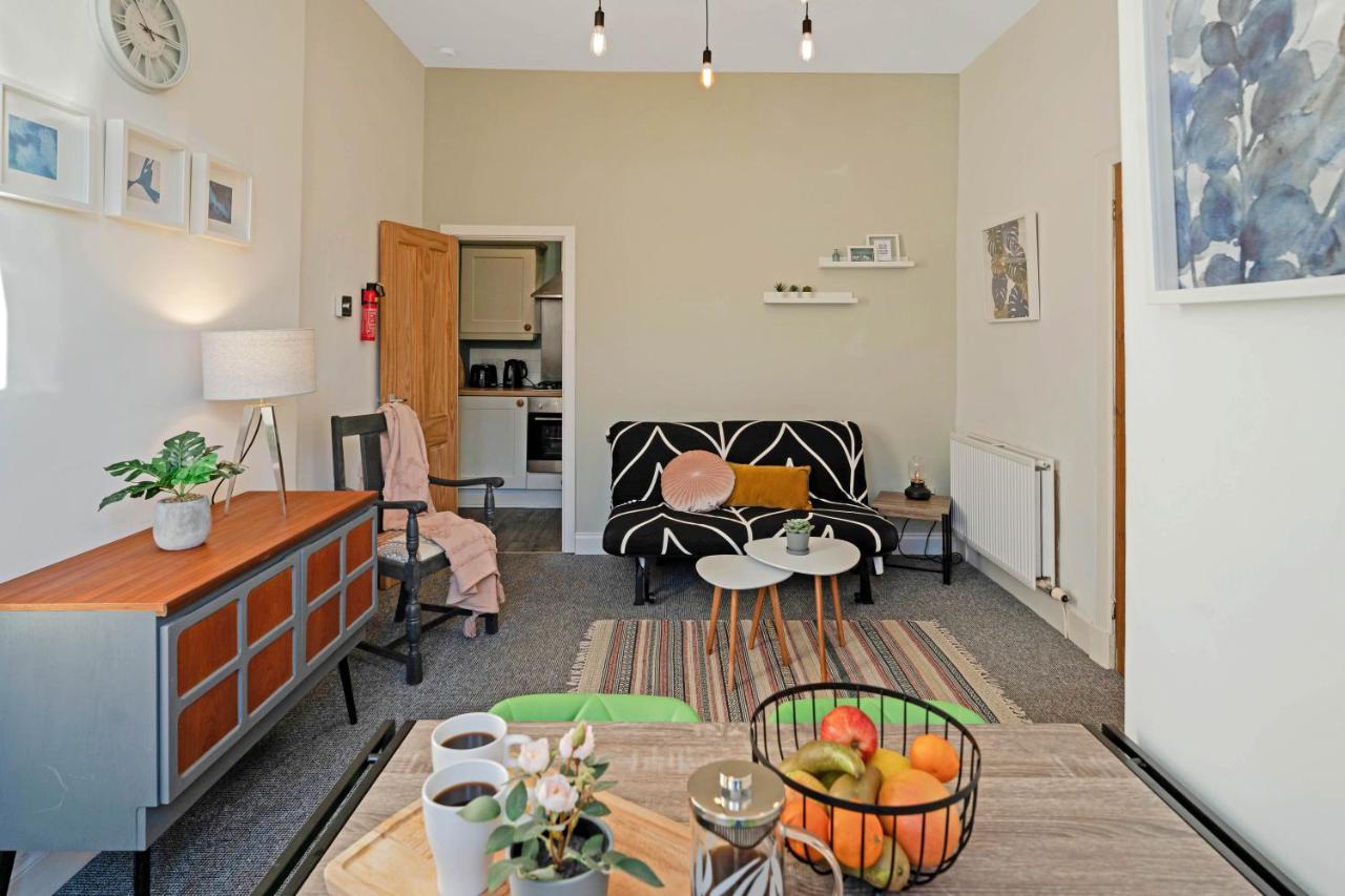 Apartment Cozy With Character Logie Main Door Flat *