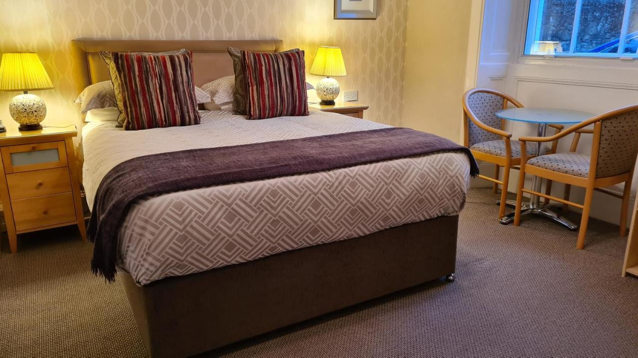 Kew House 5*