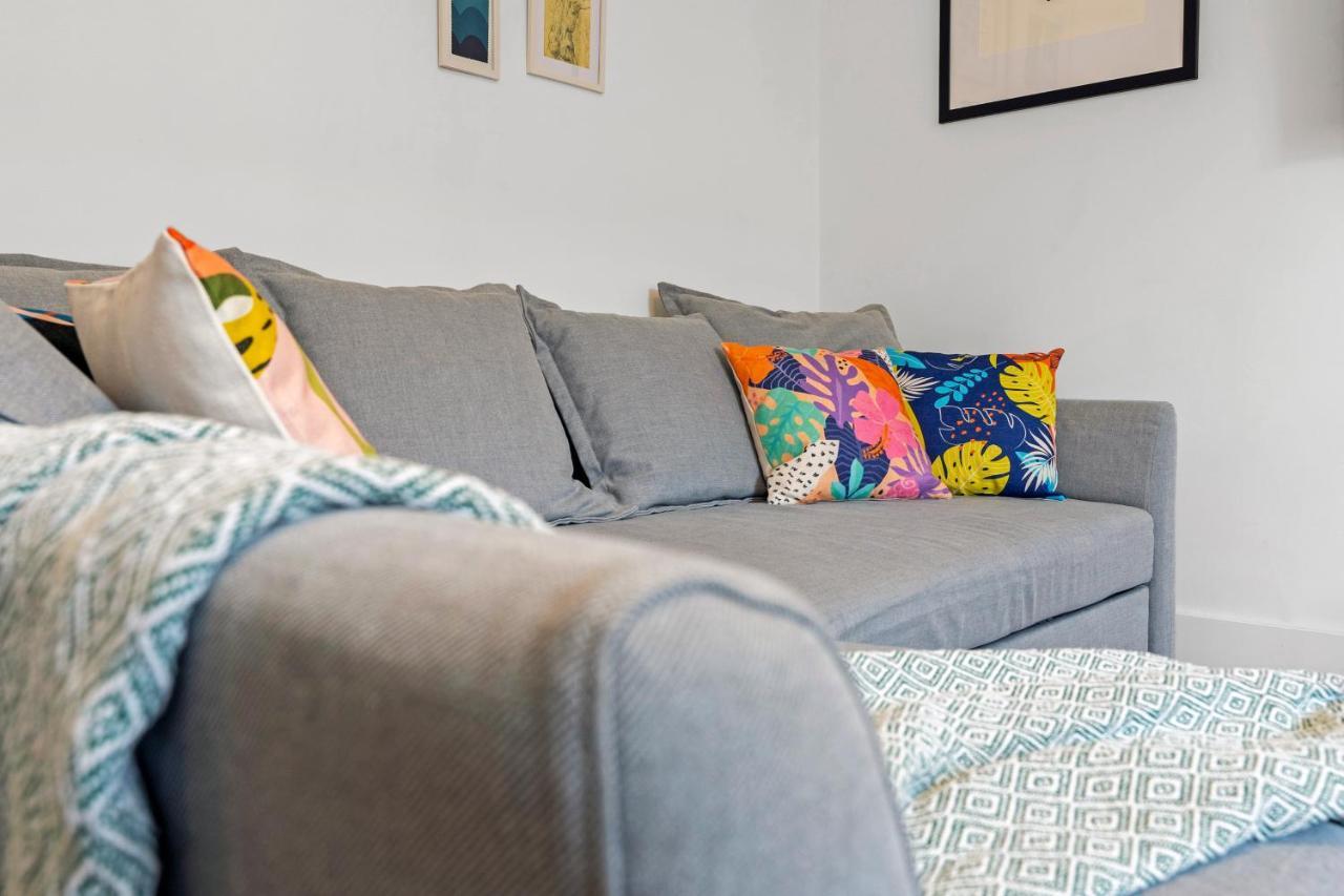 Apartment Cozy With Character Mclaren Westend Free Secure Parking Edinburgh