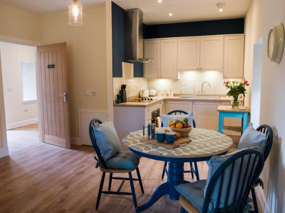 Stunning 1820s Stables Converted Apartment