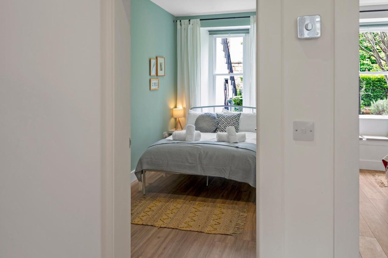 Cozy With Character Mclaren Westend Free Secure Parking Apartment Edinburgh
