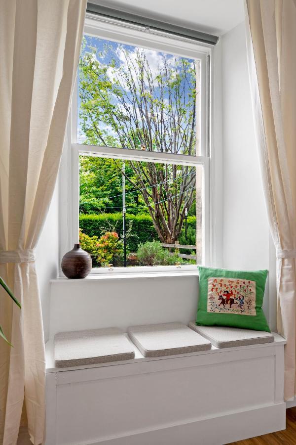 Apartment Cozy With Character Mclaren Westend Free Secure Parking Edinburgh