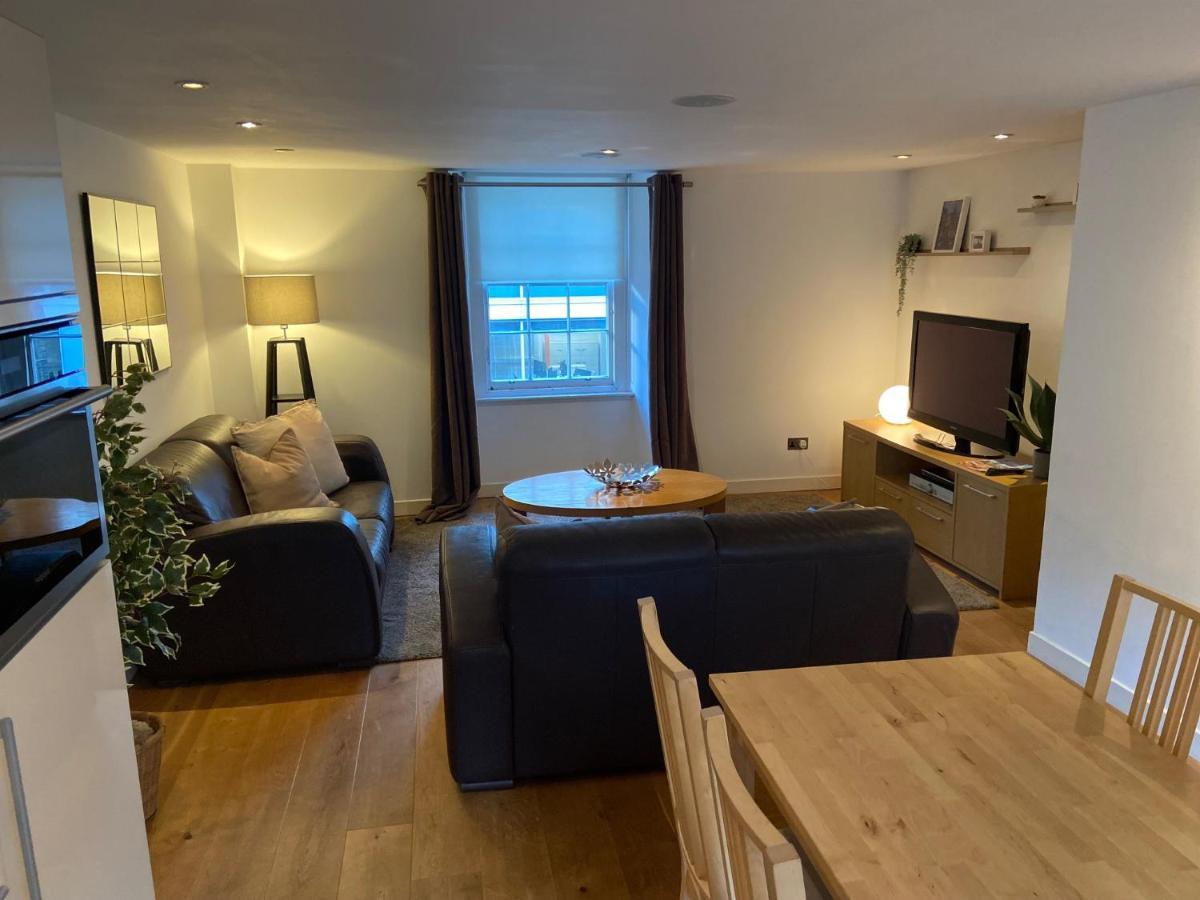My-canning Street Apartment *