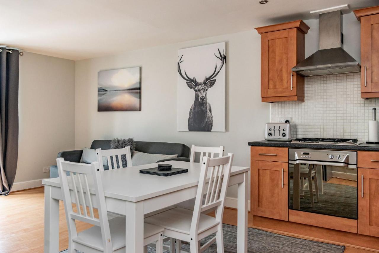 Apartment Amazing - Cables Wynd Near The Shore - Free Parking *