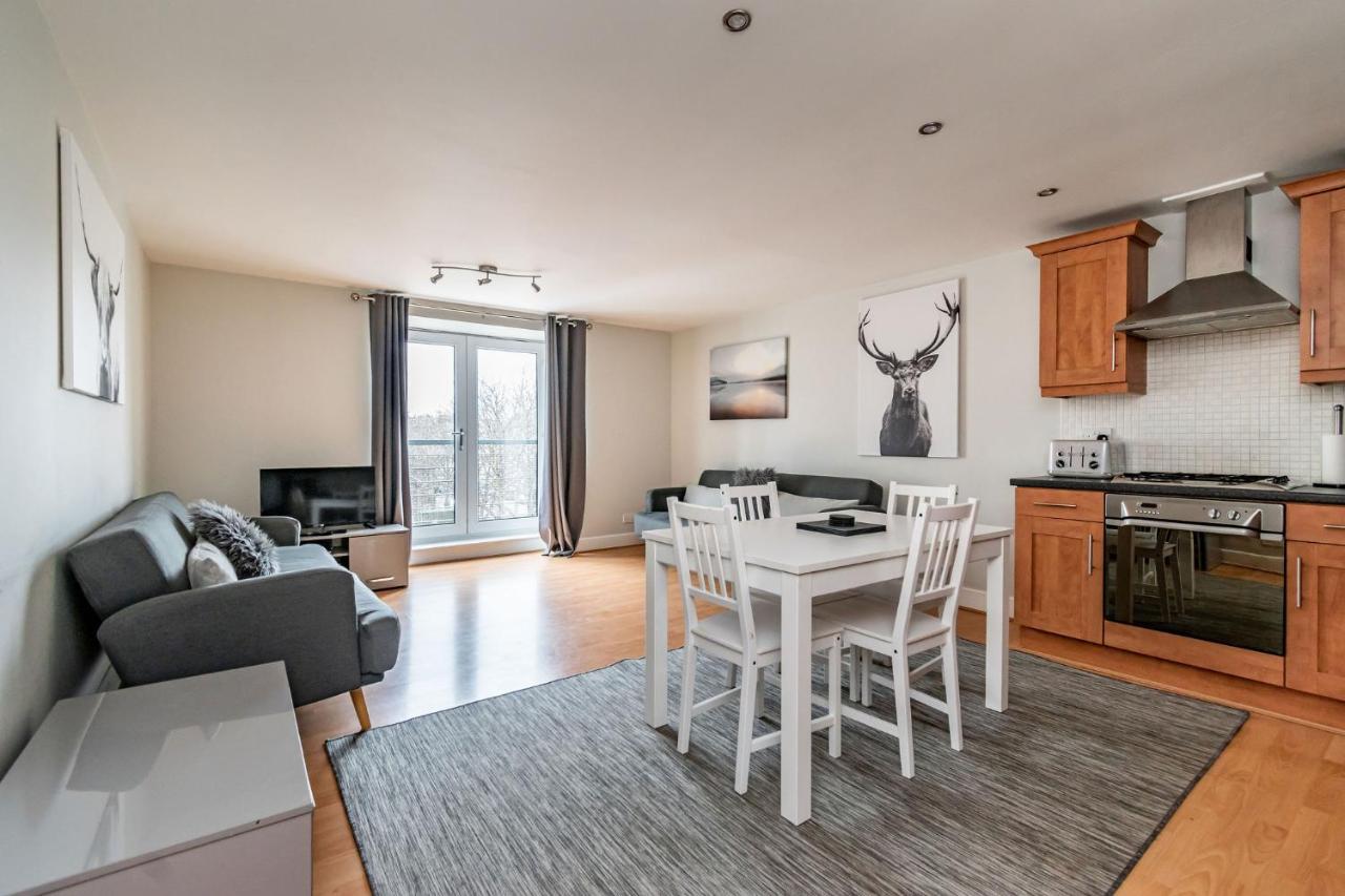 Apartment Amazing - Cables Wynd Near The Shore - Free Parking *