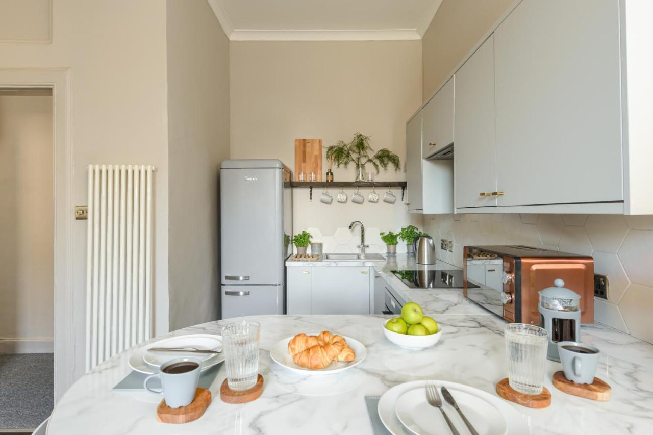 Apartment Spacious 2br Leith Edinburgh