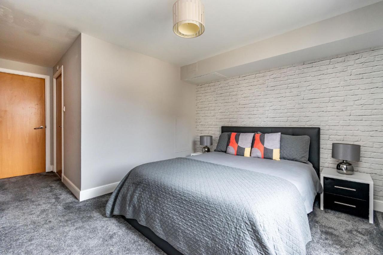 Apartment Amazing - Cables Wynd Near The Shore - Free Parking *